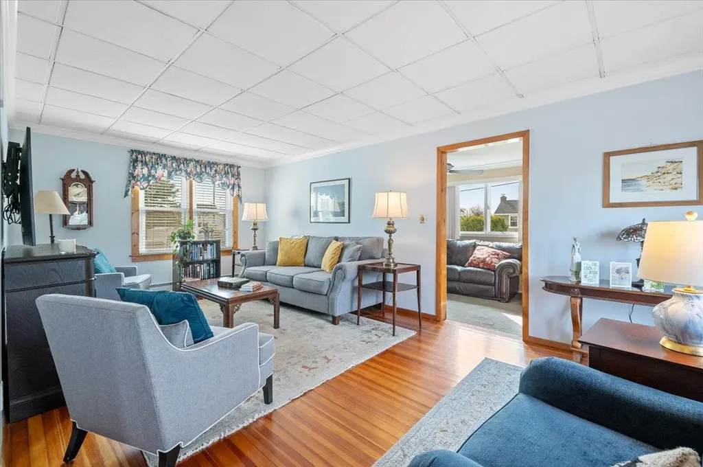 38 Alice Court Bethpage NY 11714
