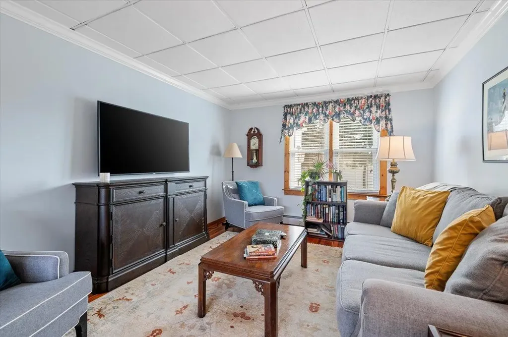 38 Alice Court Bethpage NY 11714