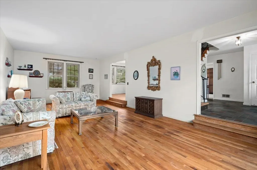 9 Brevoort Lane Rye NY 10580