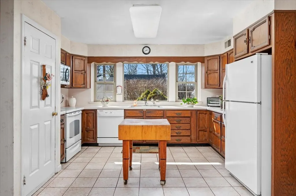 9 Brevoort Lane Rye NY 10580