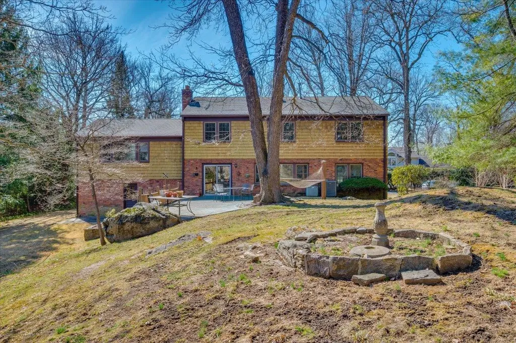 9 Brevoort Lane Rye NY 10580