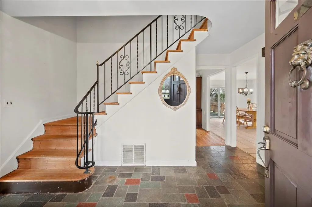 9 Brevoort Lane Rye NY 10580