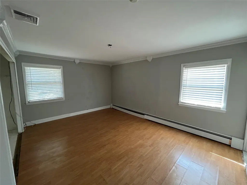 102 Wedgewood Drive Coram NY 11727