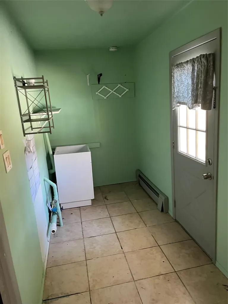 102 Wedgewood Drive Coram NY 11727