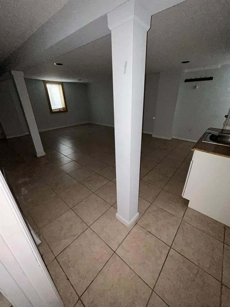 102 Wedgewood Drive Coram NY 11727
