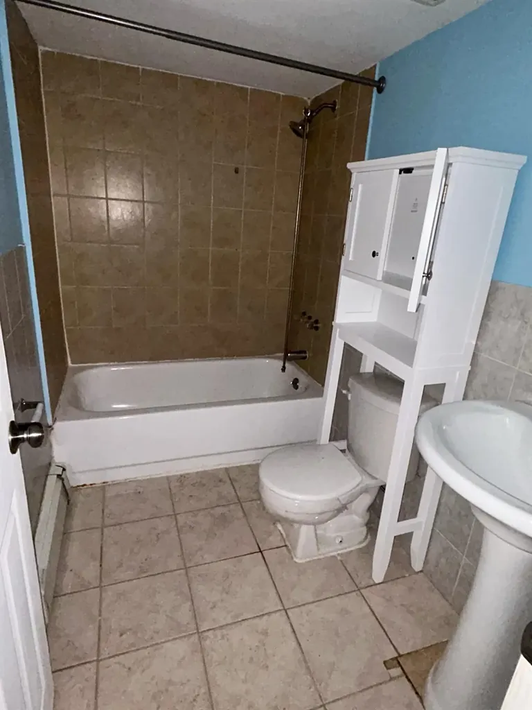 102 Wedgewood Drive Coram NY 11727