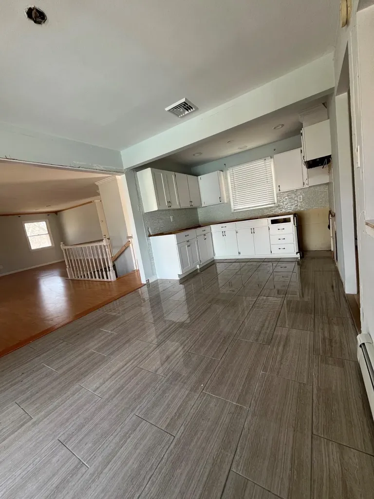 102 Wedgewood Drive Coram NY 11727