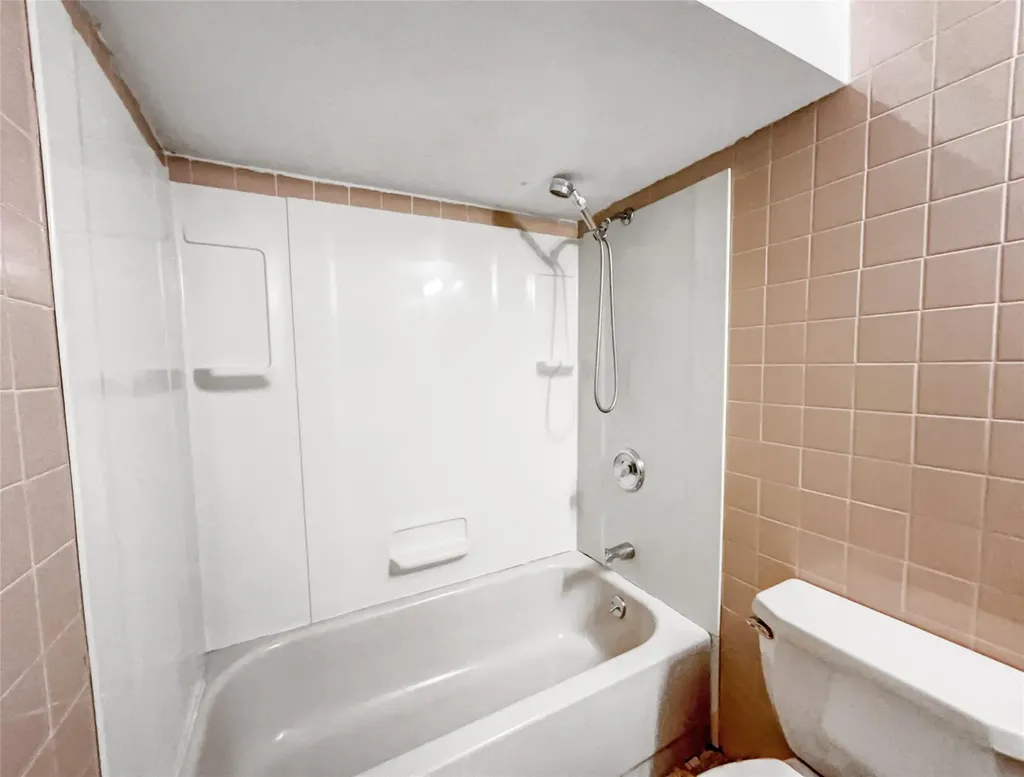 1 Charter Lane Smithtown NY 11787