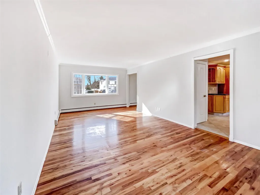 1 Charter Lane Smithtown NY 11787