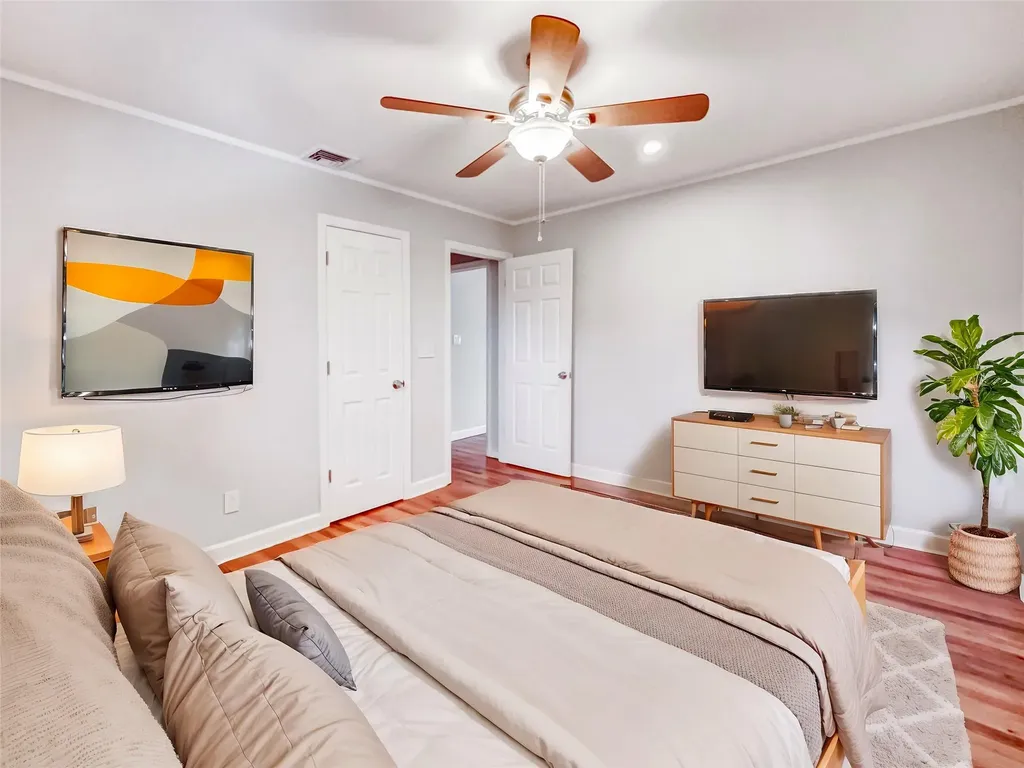 1 Charter Lane Smithtown NY 11787