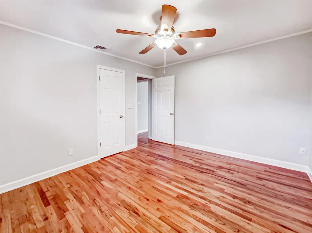 1 Charter Lane Smithtown NY 11787