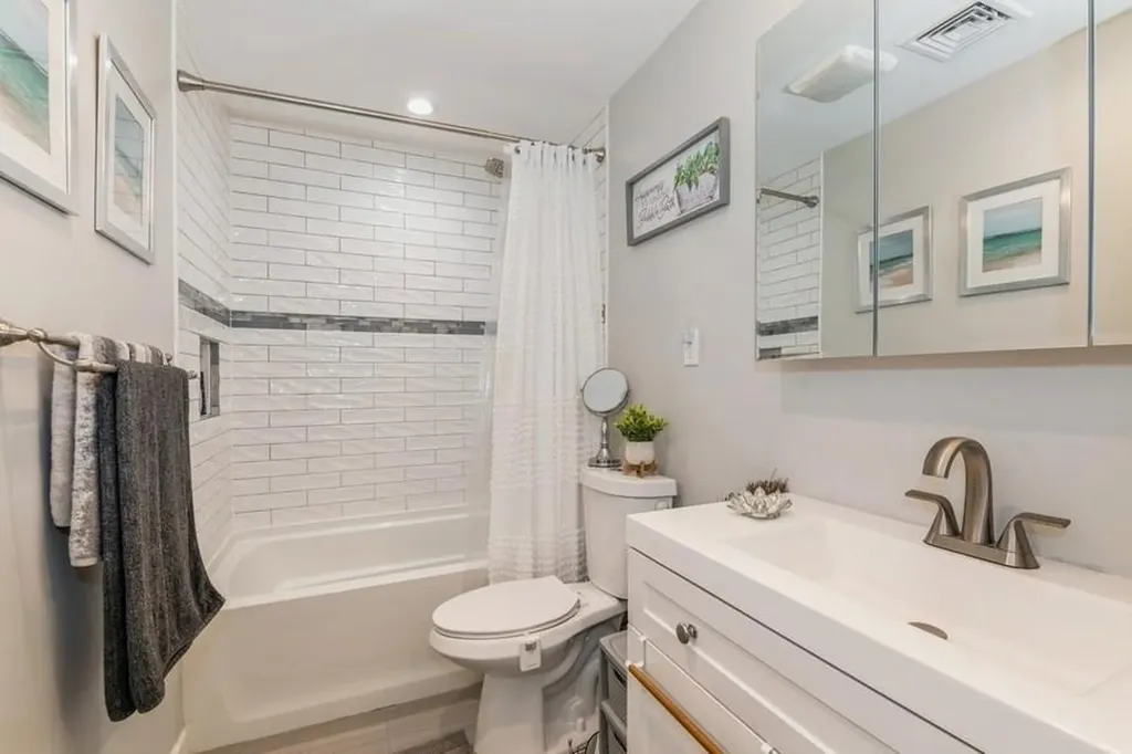 6 Daniel Drive Glen Cove NY 11542