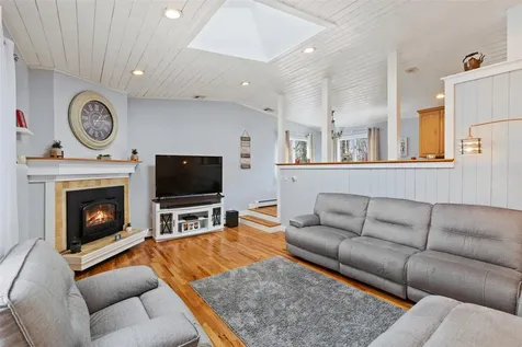 395 Lake Shore Road Putnam Valley NY 10579