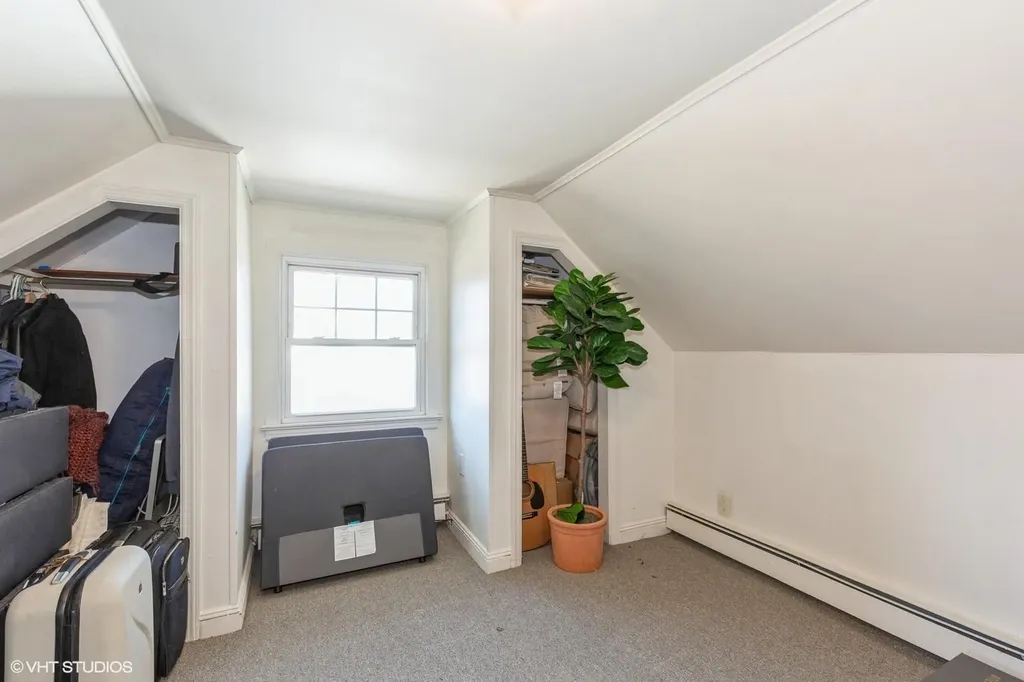 81 Everett Street Patchogue NY 11772