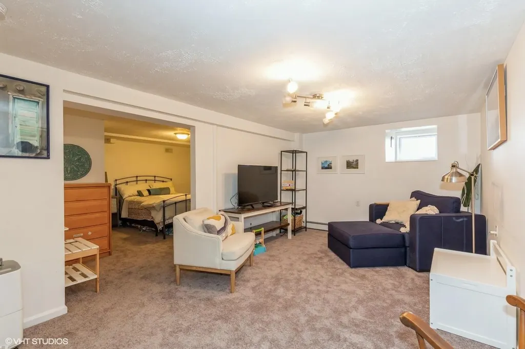 81 Everett Street Patchogue NY 11772