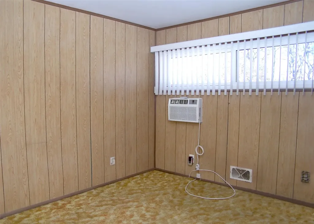 1343 Thompson Drive Bay Shore NY 11706