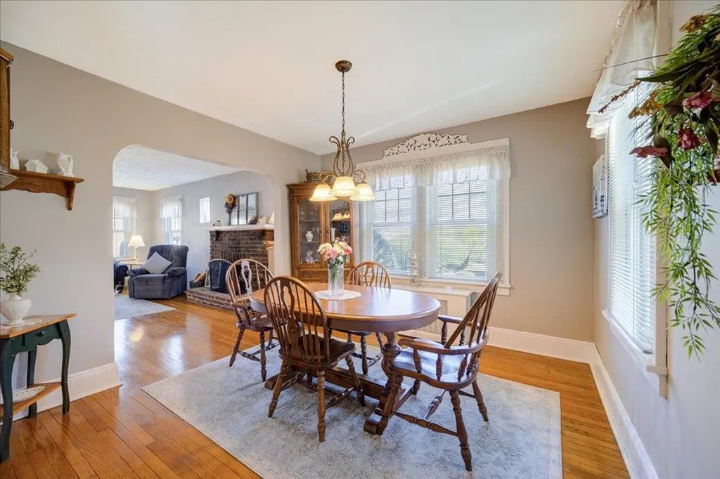 8 Hillside Avenue Suffern NY 10901