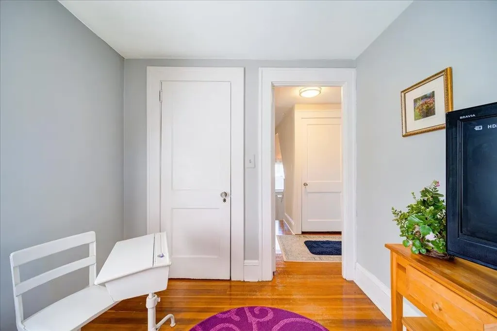8 Hillside Avenue Suffern NY 10901
