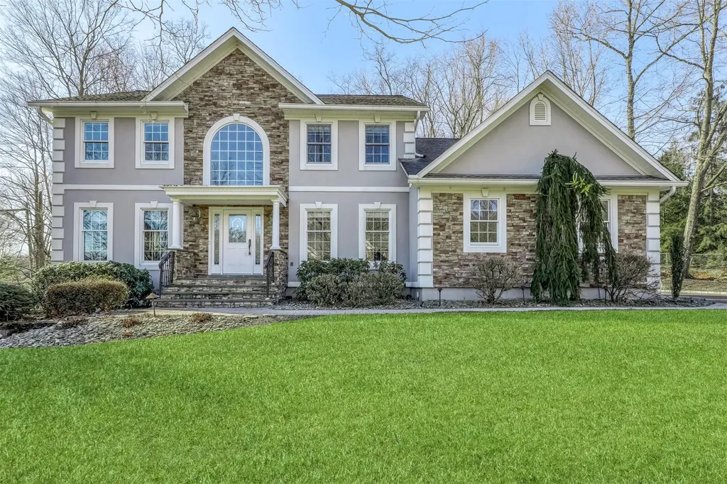 2 Mills Road Suffern NY 10901