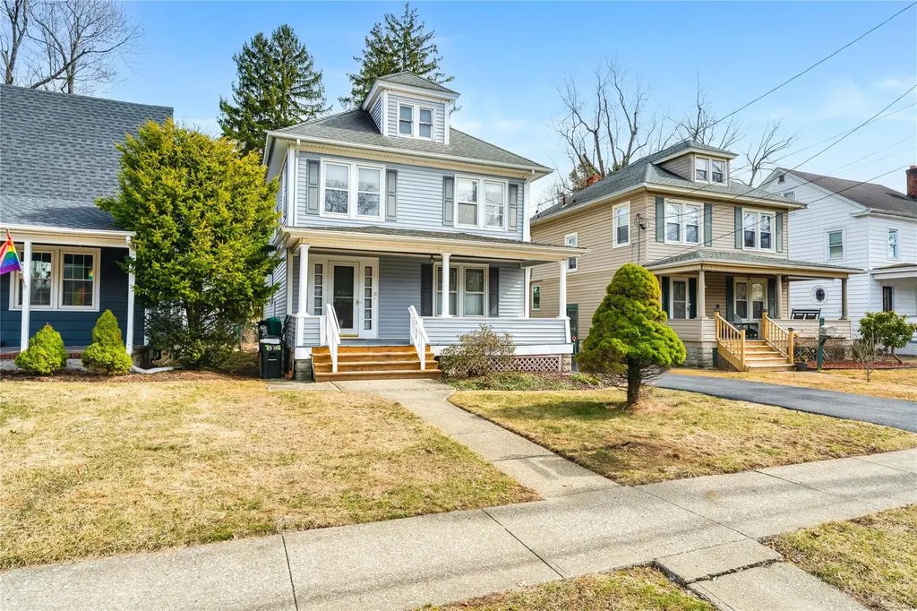 17 Parkwood Boulevard Poughkeepsie NY 12603