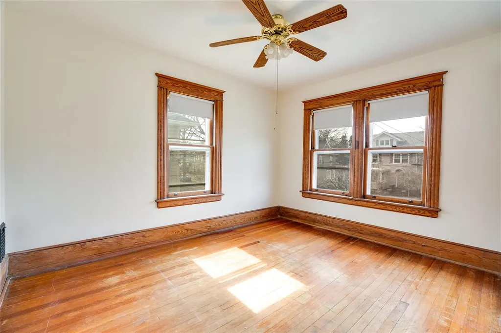 17 Parkwood Boulevard Poughkeepsie NY 12603