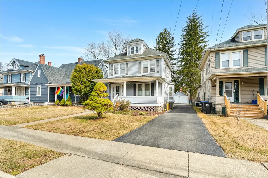 17 Parkwood Boulevard Poughkeepsie NY 12603