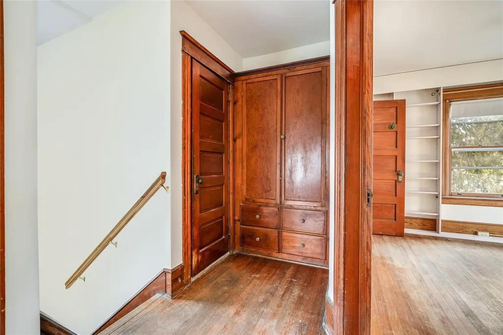 17 Parkwood Boulevard Poughkeepsie NY 12603
