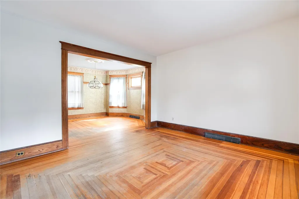 17 Parkwood Boulevard Poughkeepsie NY 12603