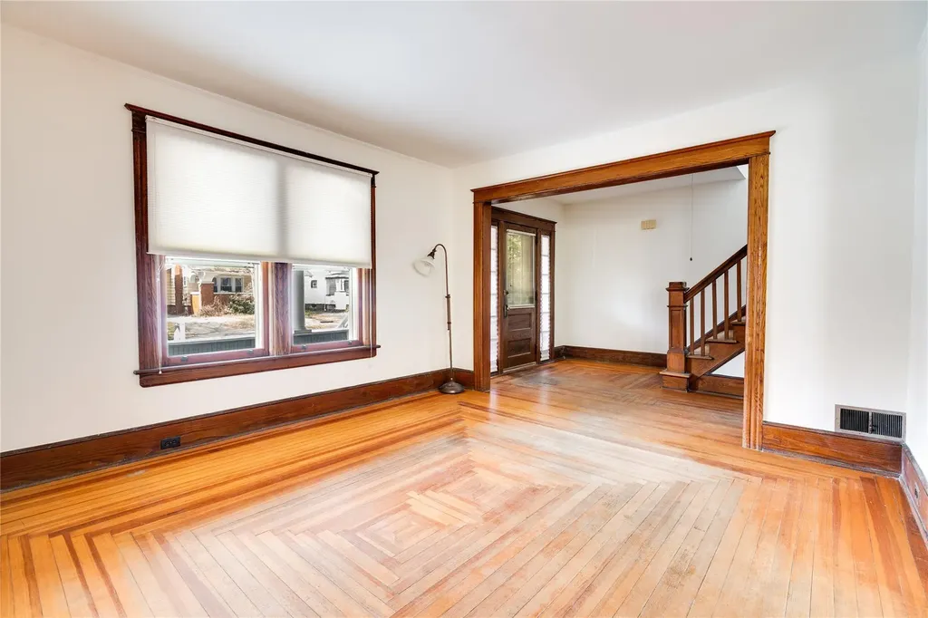 17 Parkwood Boulevard Poughkeepsie NY 12603