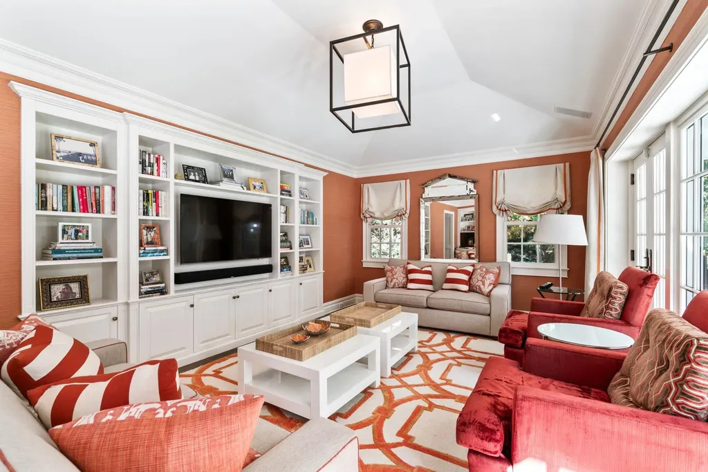 30 Underhill Road Locust Valley NY 11560