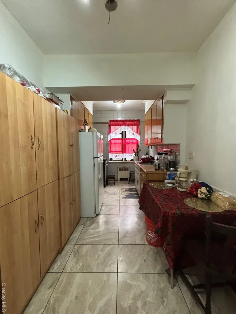 740 E 232 Street Bronx NY 10466