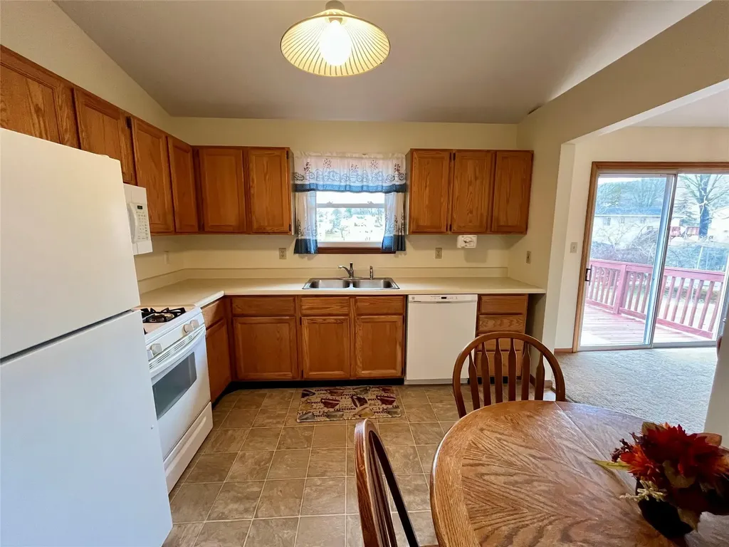 15 Toc Drive Highland NY 12528