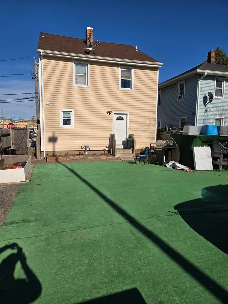 2 Liberty Court Hempstead NY 11550