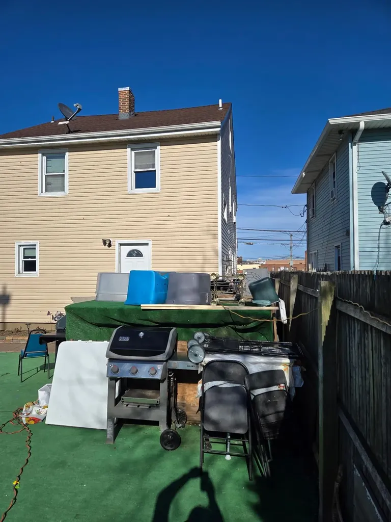 2 Liberty Court Hempstead NY 11550