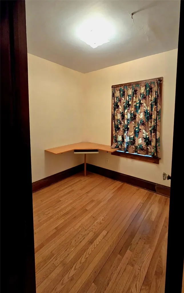 691 Arthur Street Baldwin NY 11510