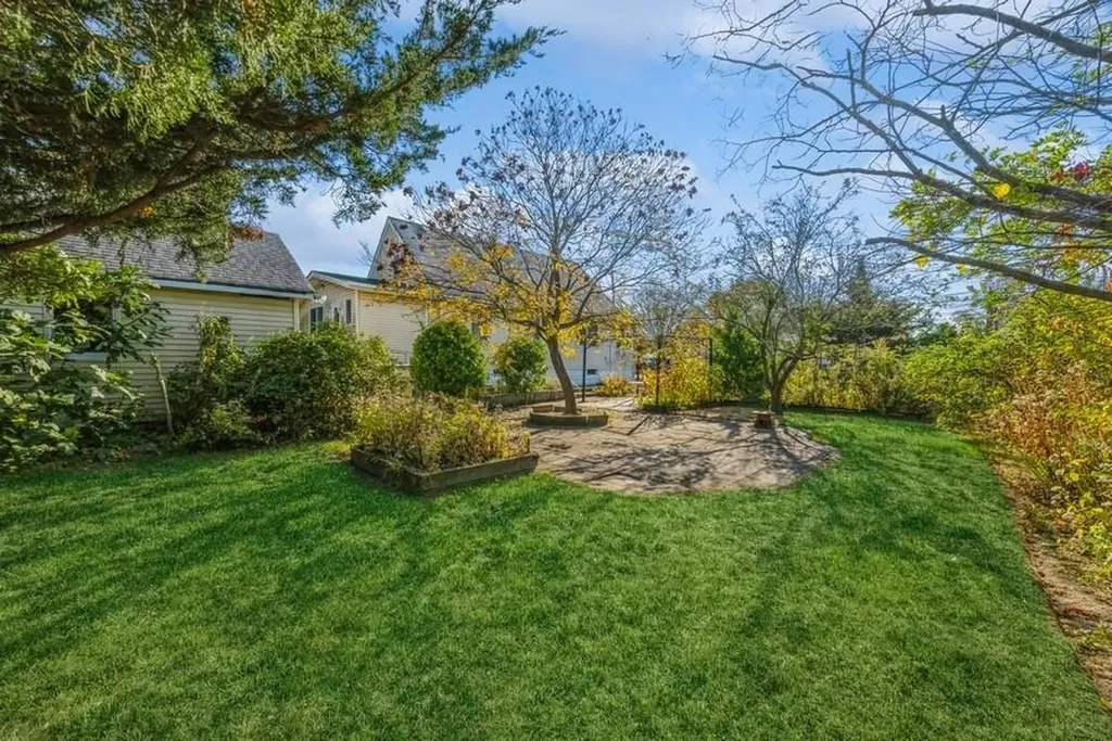 691 Arthur Street Baldwin NY 11510