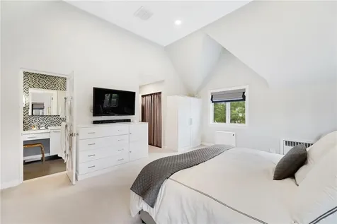 55 Graham Road Scarsdale NY 10583
