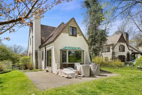 55 Graham Road Scarsdale NY 10583