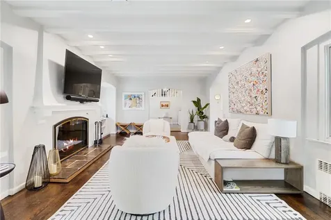 55 Graham Road Scarsdale NY 10583