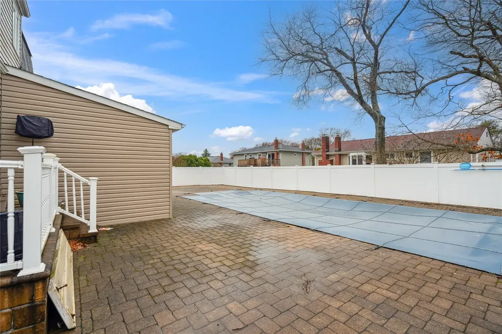 75 Moody Avenue Islip NY 11751