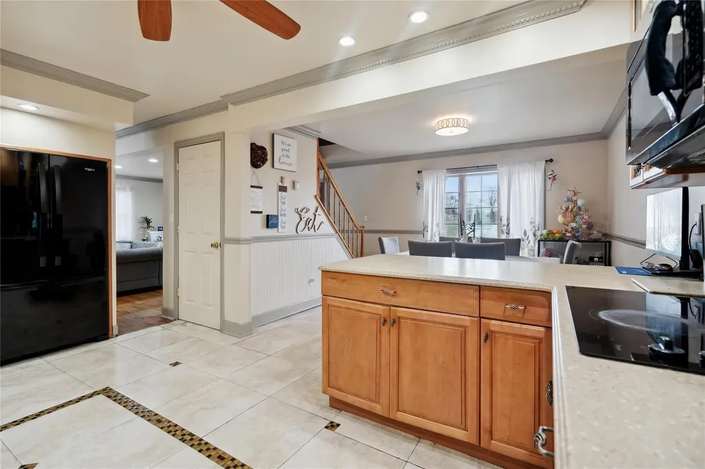 75 Moody Avenue Islip NY 11751