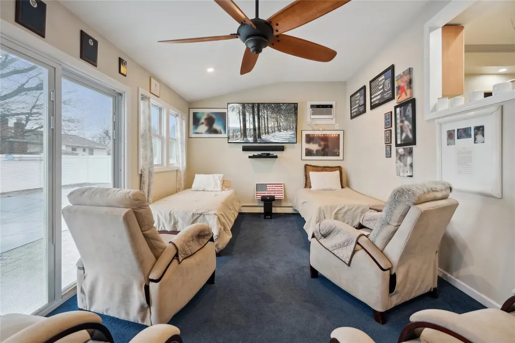 75 Moody Avenue Islip NY 11751