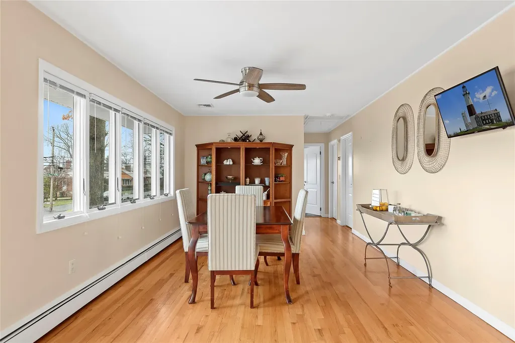 7 Baldwin Boulevard Bayville NY 11709