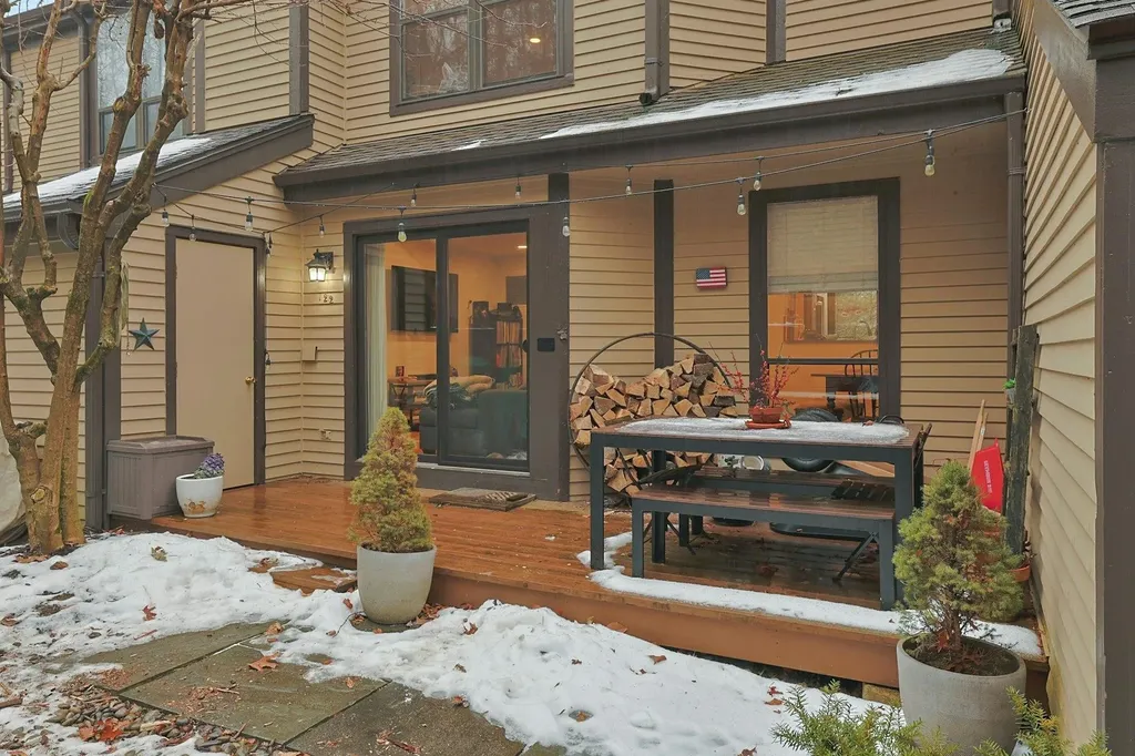 122 Whitetail Circle Ossining NY 10562