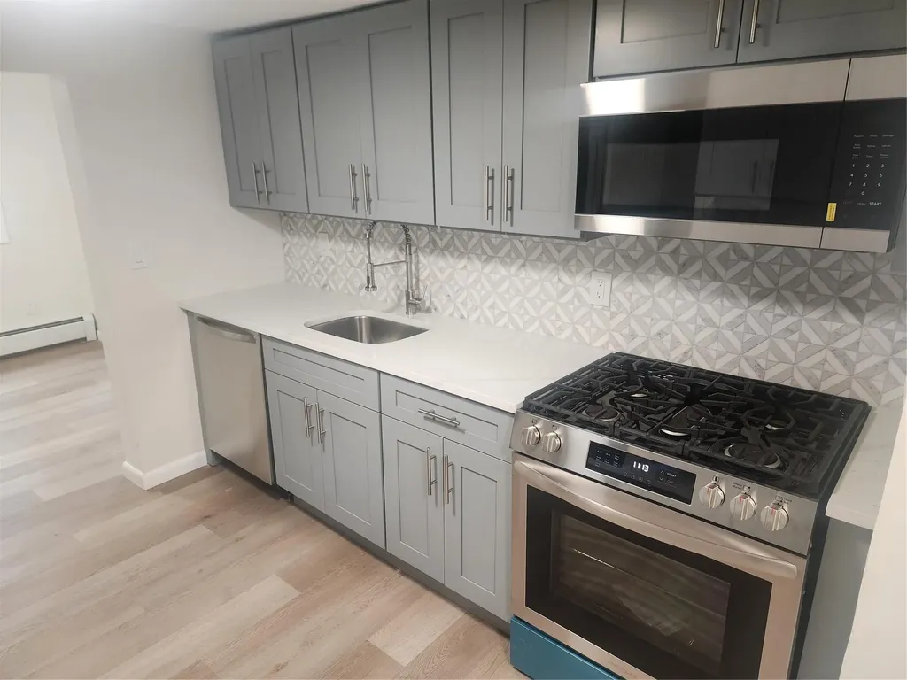109 Sunrise Trail Wallkill NY 12589