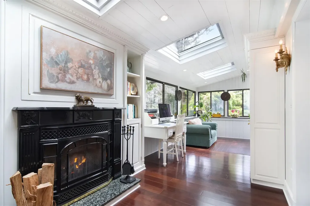 1028 Esplanade Pelham NY 10803