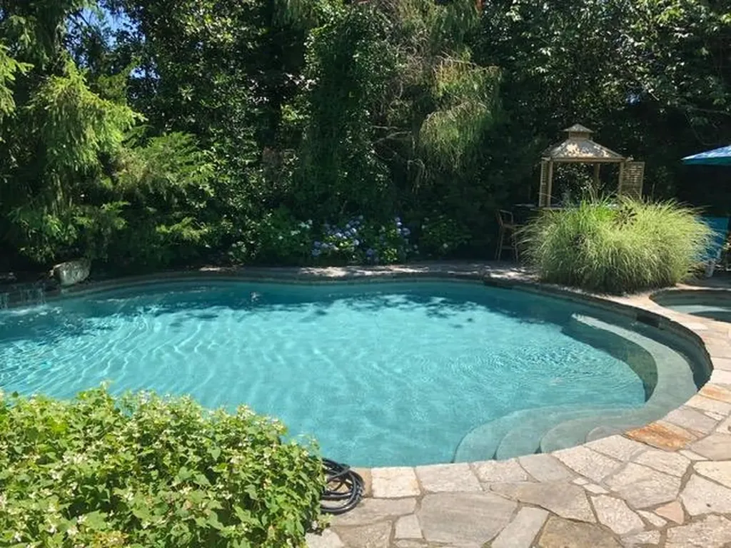 1028 Esplanade Pelham NY 10803
