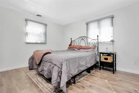 770 Pinelawn Copiague NY 11726