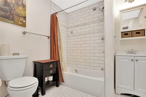 770 Pinelawn Copiague NY 11726