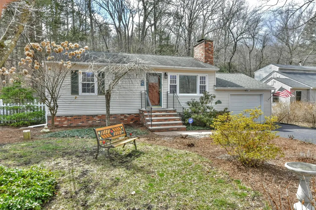 3 Stevens Lane Tuxedo Park NY 10987